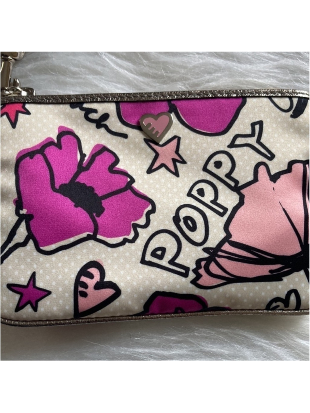 Coach Poppy Wristlet - Picture 6 of 11